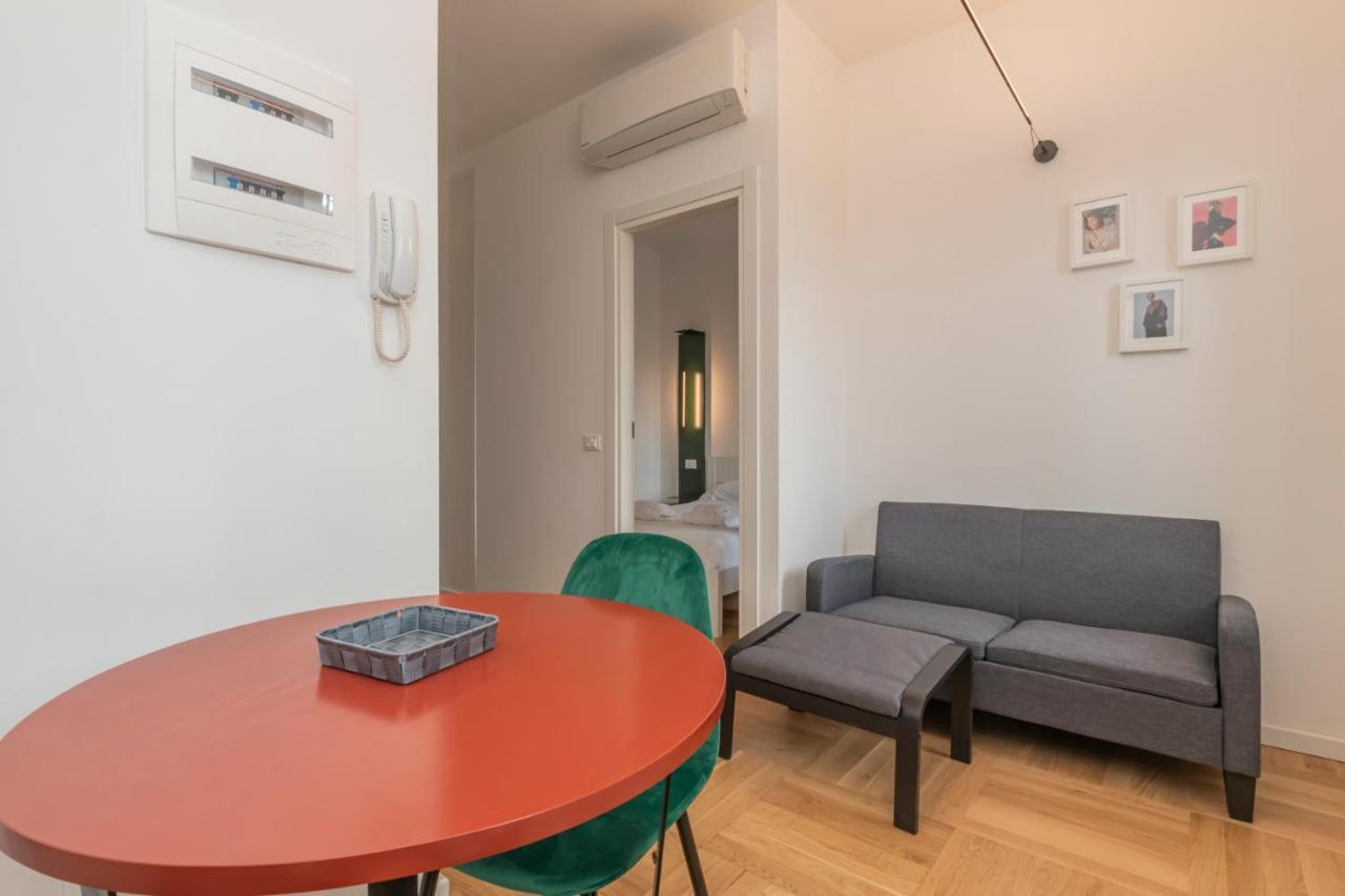 Luxury Apartment Savona 65 Milan Extérieur photo